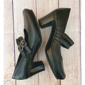 Mootsies Tootsies mary jane high heel shoes black size 6.5 chunky 90s